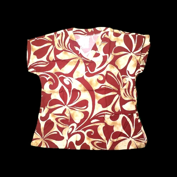 🚨Peekaboo USA SMALL "Don Quijote" Hawaii Made Medical Scrub Top - Picture 1 of 4